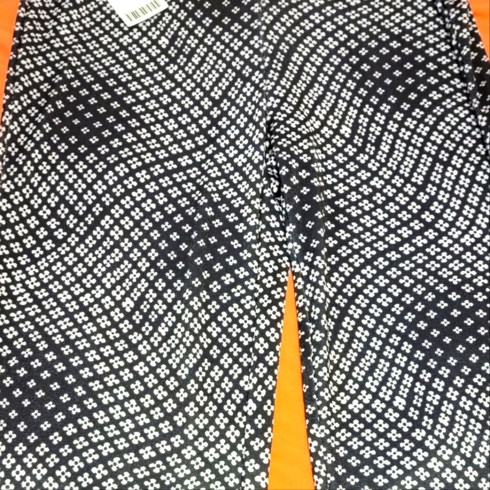 Urban Outfitters Silky-smooth Bellbottoms Pants.  Size M. Blue and white 💙